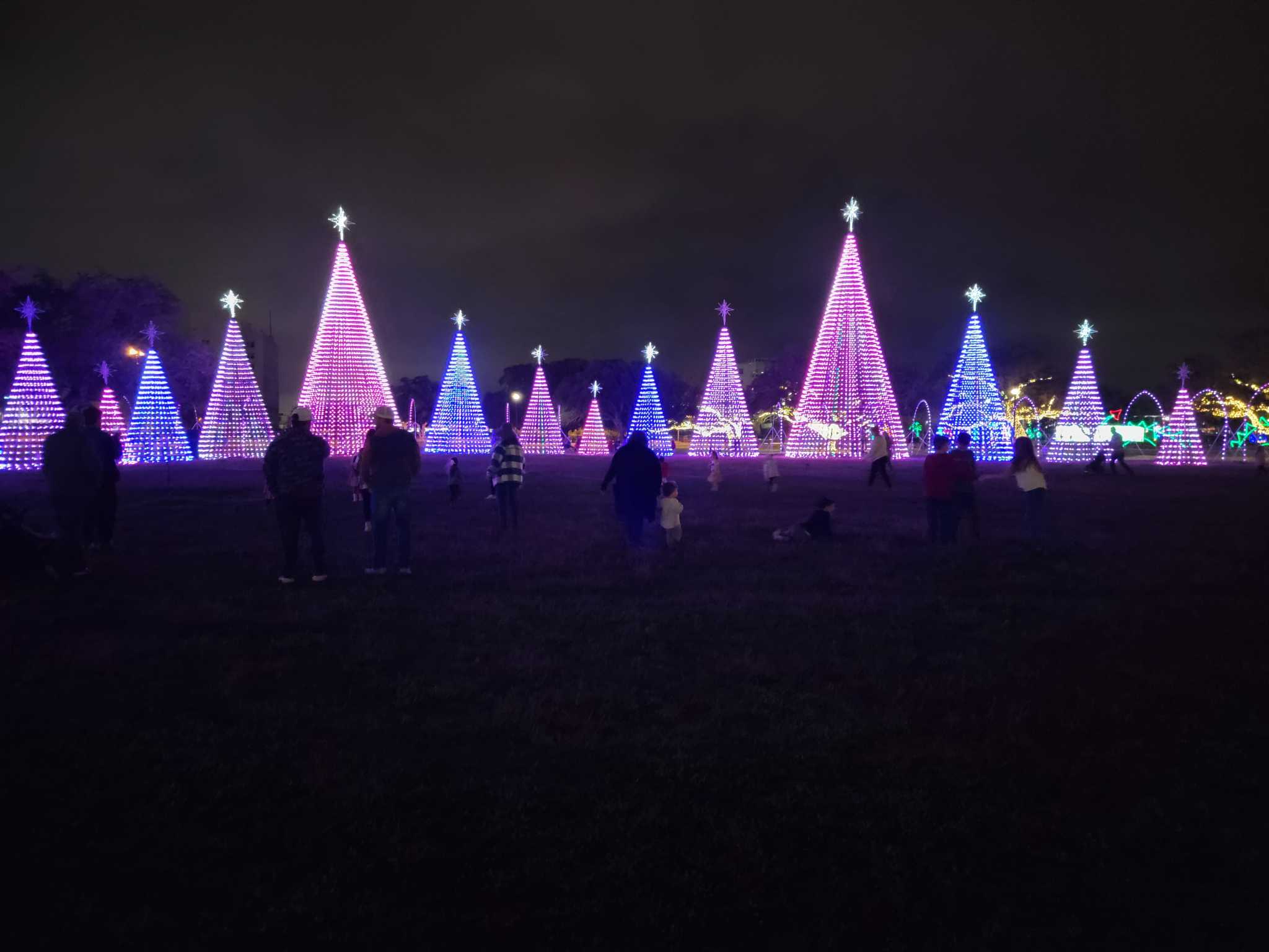 Worth The Drive Holiday Edition Gulfport Harbor Lights Winter Festival