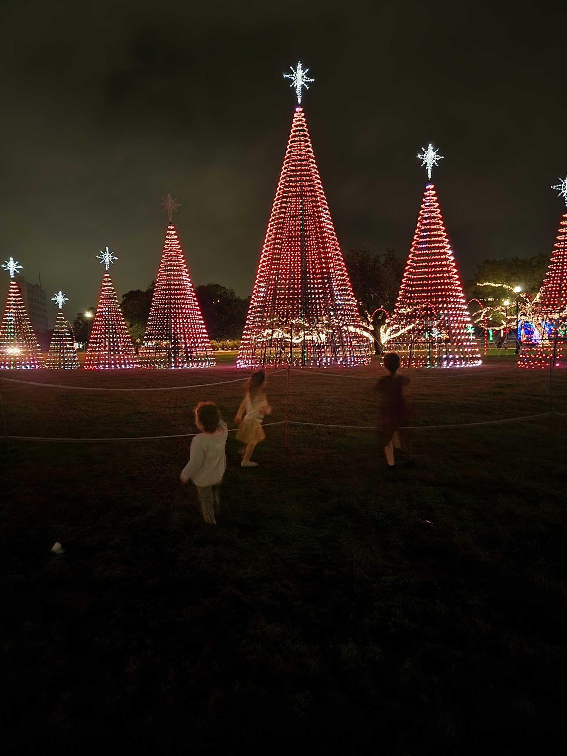 Worth The Drive Holiday Edition Gulfport Harbor Lights Winter Festival