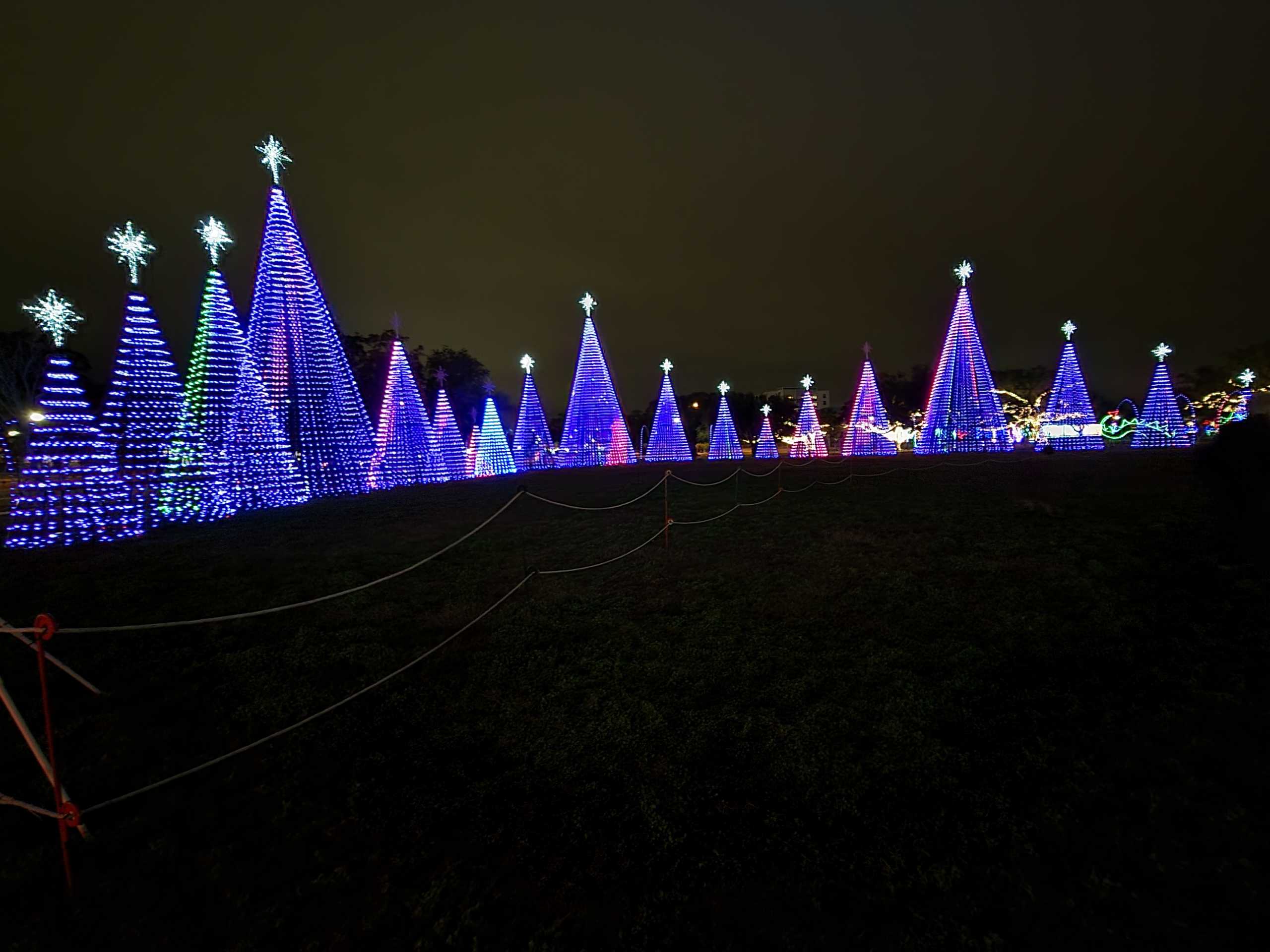 Worth The Drive Holiday Edition Gulfport Harbor Lights Winter Festival