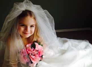To My Daughters :: Marry Rich
