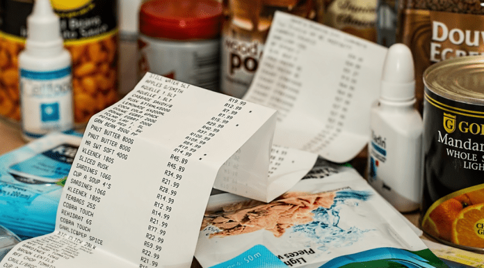 Grocery Hack :: How To Stick To A Budget