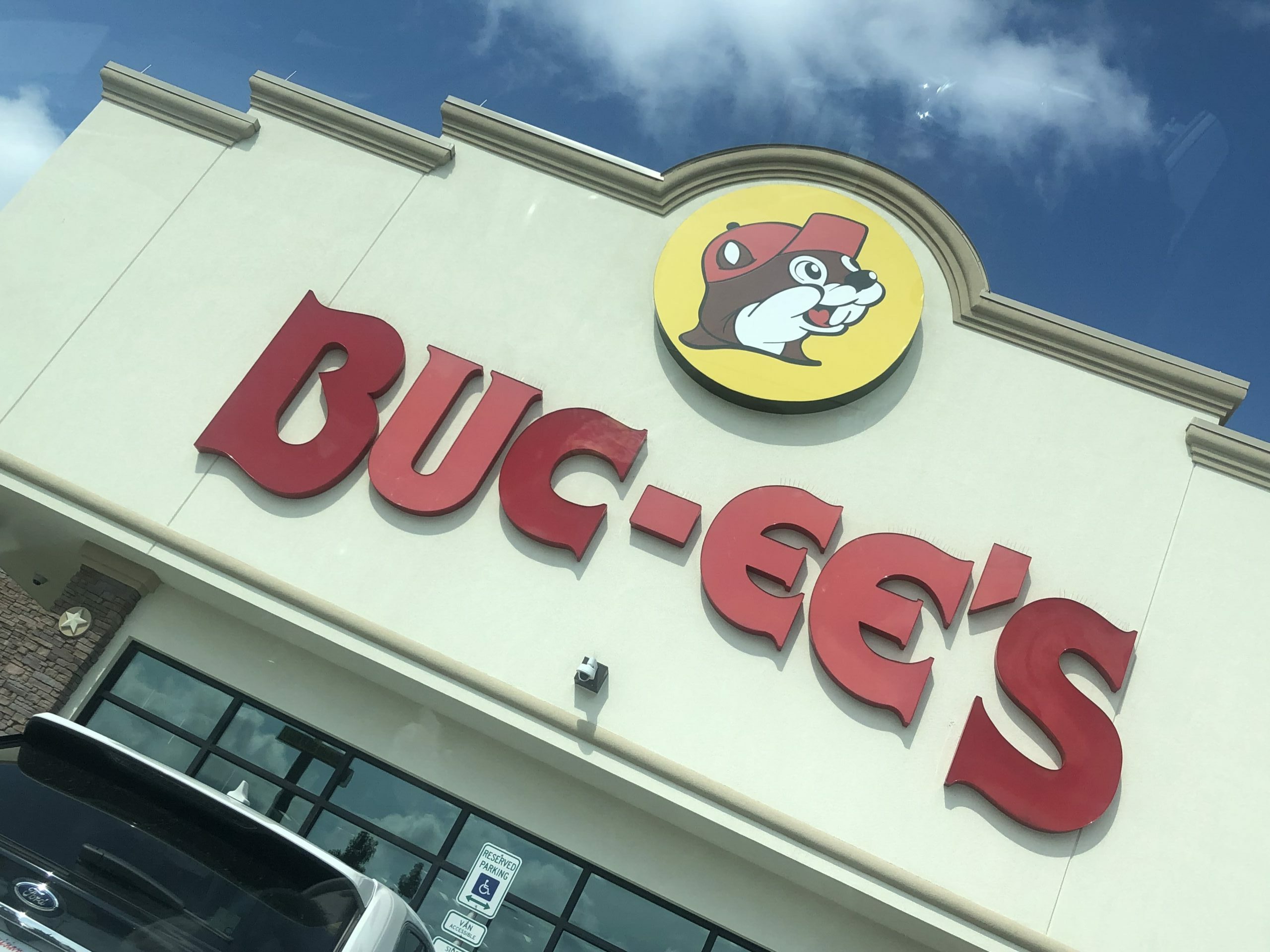 you either love Buc-ee's or you hate it.